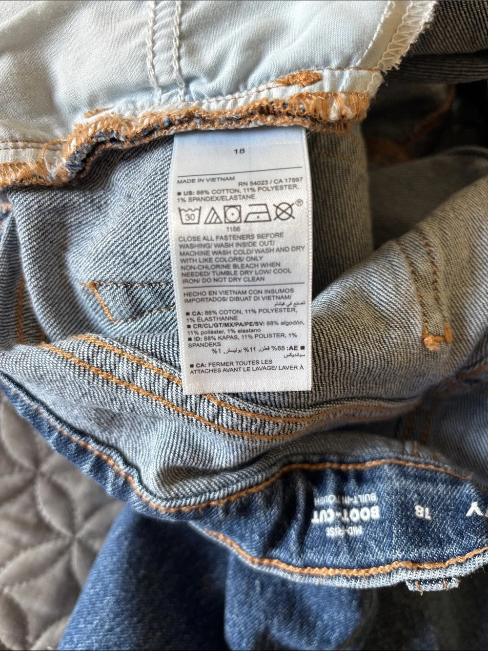 Old Navy girls boot-cut jeans